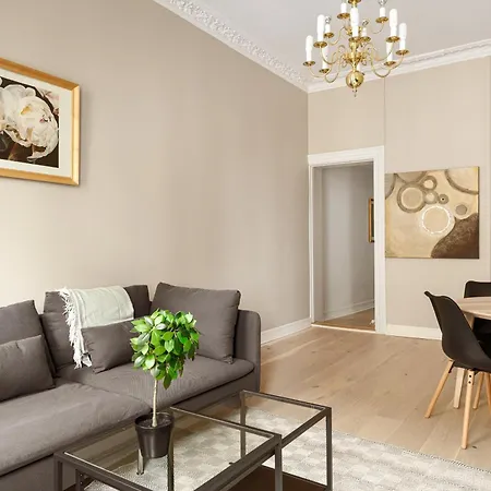 Apartment Dinbnb L Easy Check-in L Unbeatable Location L New In 2024